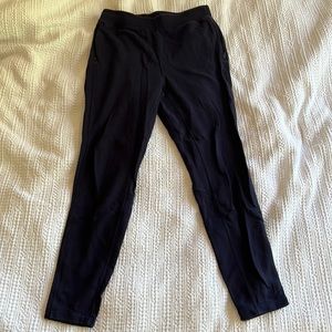 Womens lululemon navy blue sweat pant joggers. Size 8